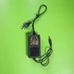 پک کامل روشنایی و کارتخوان (اینورتر 1500 وات به همراه باتری و شارژر باتری و سه عدد لامپ برای روشنایی )