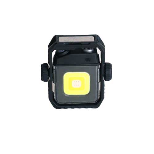 فندک الکترونیکی و چراغ قوه D68